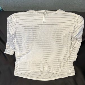 EUC lululemon oversized 3/4 tee
